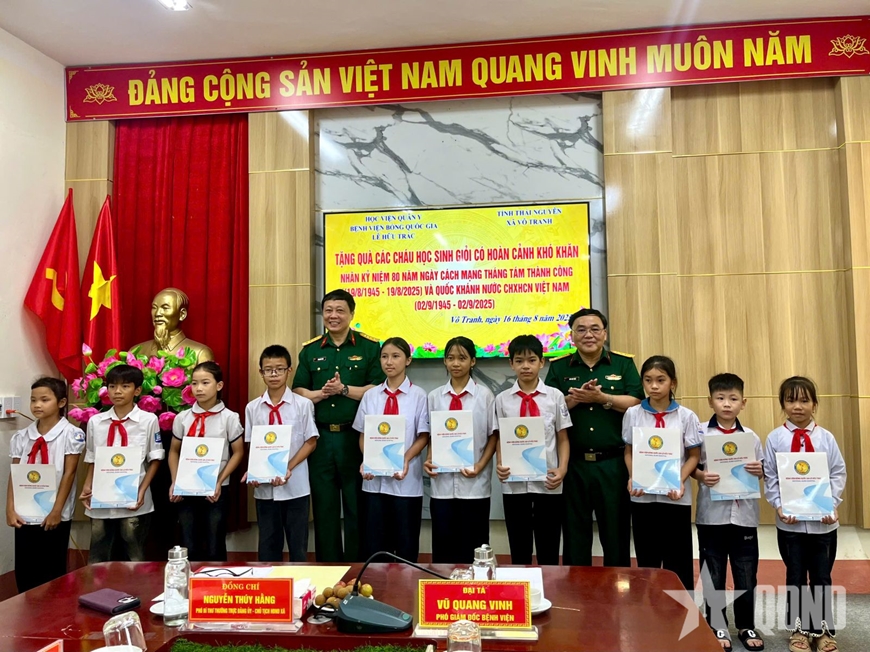 Bệnh viện Bỏng Quốc gia Lê Hữu Trác khánh thành Nhà đại đoàn kết tại Thái Nguyên